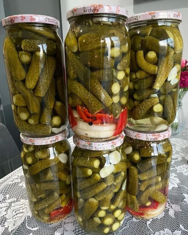 Острые огурчики на зиму: как заготовить пикантные закуски, которые удивят гостей