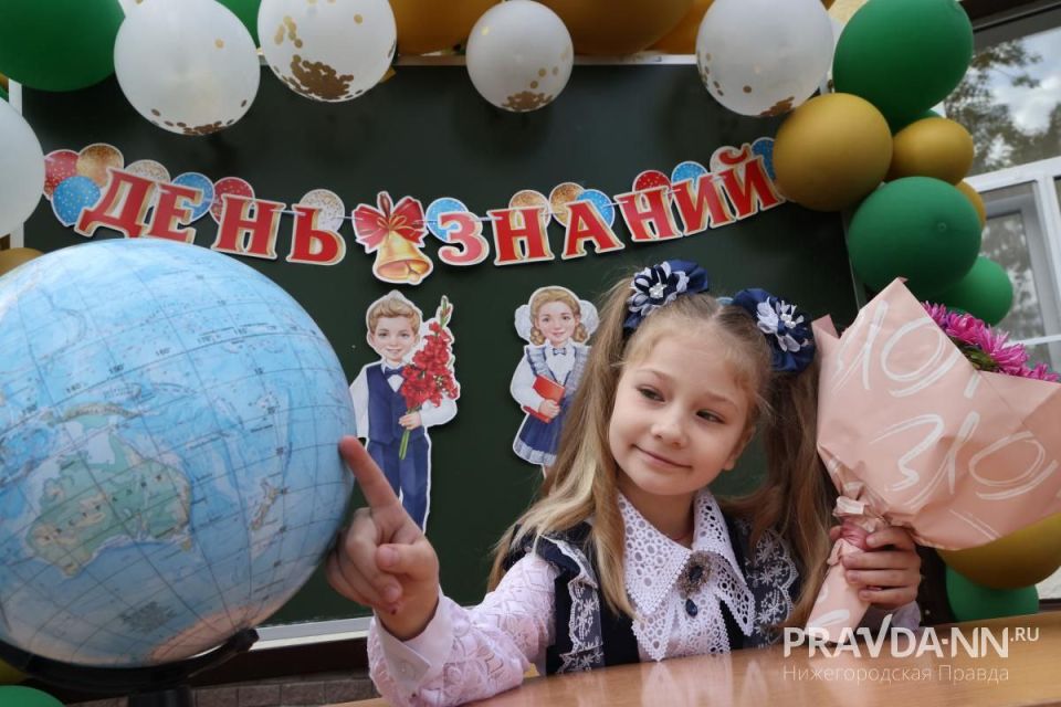 Здравствуй, школа!. 1 сентября 2025 года в Нижегородской области сели за парты почти 360 тысяч учеников