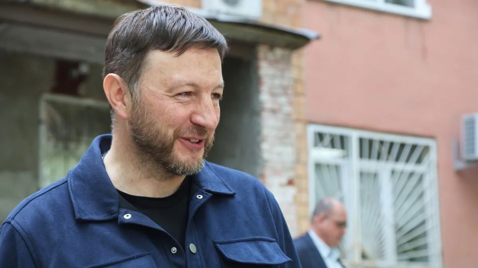 Как выяснил «Ъ-Приволжье», апелляция утвердила приговор бывшему нижегородскому министру транспорта Вадиму Власову (на фото) и экс-директору госучреждения «Главное управление автодорог» (ГУАД) Денису Цветкову, осужденным за...