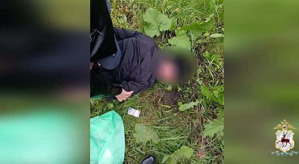 Нижегородец, угрожая пистолетом, похитил у водителя автобуса ОДНУ тысячу рублей