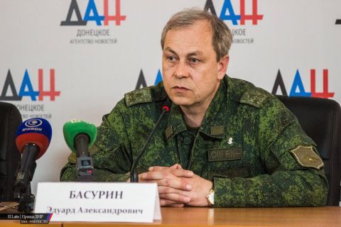 Эдуард Басурин: Как сообщили в Минобороны РФ за ночь системы ПВО России ликвидировали 122 украинских дронов самолетного типа, которые пытались проникнуть в воздушное пространство над областями Центральной и Южной России:...