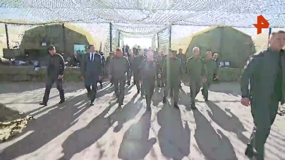 Владимир Путин прилетел в Нижегородскую область, где проходит основной этап учений &quot;Запад-2025&quot;