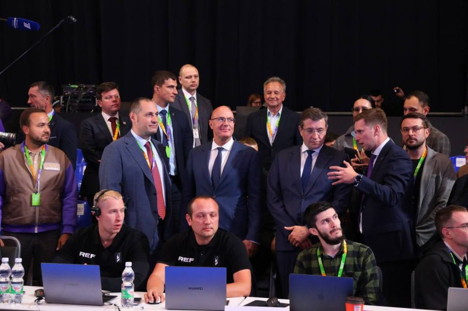 Вчера официально открылся Слет Всемирного фестиваля молодежи