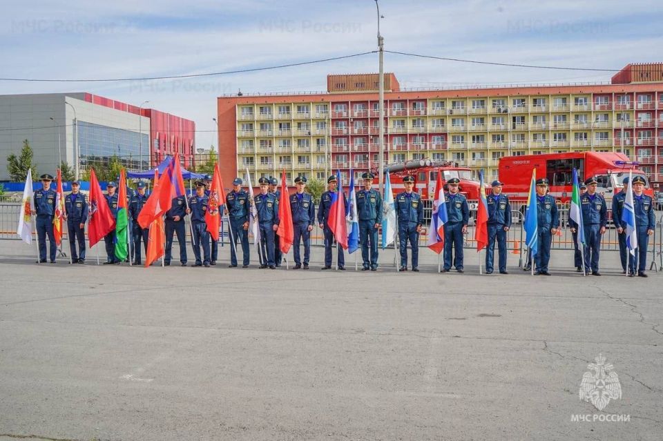 В Волгограде определены призеры смотра-конкурса МЧС России «Лучший начальник караула» и «Лучший пожарный»