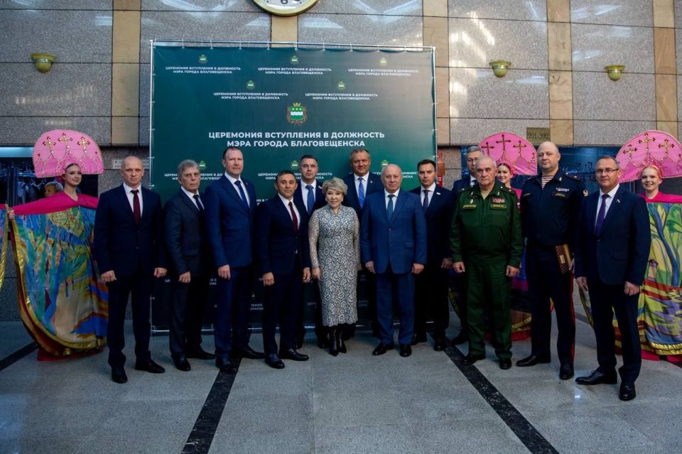 Сегодня по приглашению сопредседателя Всероссийской ассоциации местного самоуправления (ВАРМСУ) Ирины Гусевой работаю в Благовещенске и обсуждаю с коллегами из ВАРМСУ перспективы работы
