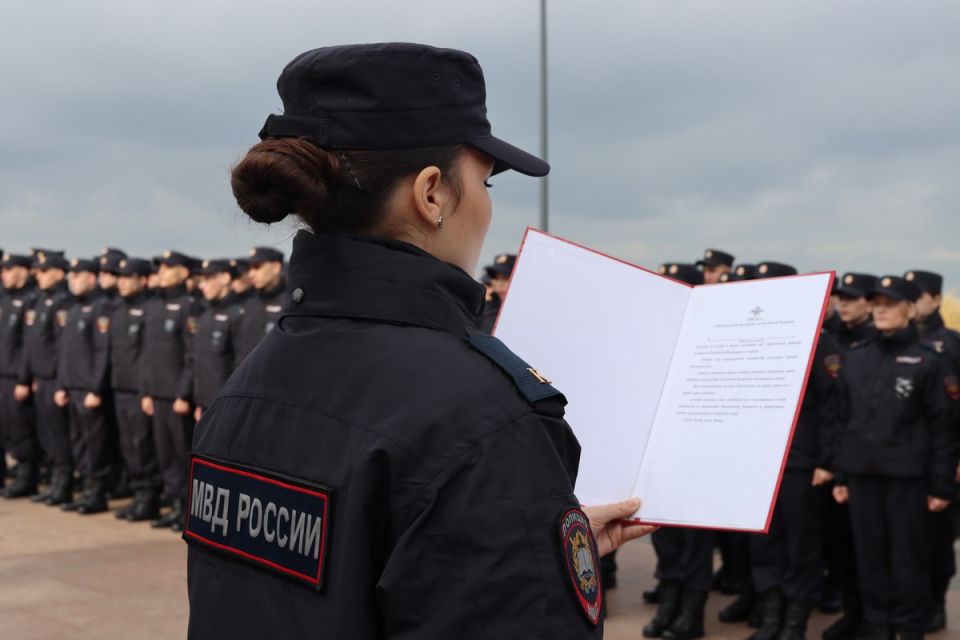 В Нижегородском кремле состоялась церемония приведения к Присяге курсантов Нижегородской академии МВД России