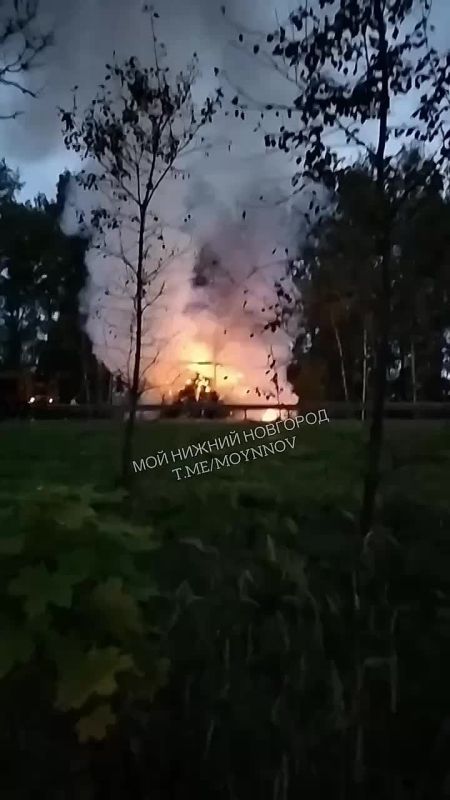 На трассе М-7 в Лысковском округе загорелся грузовик