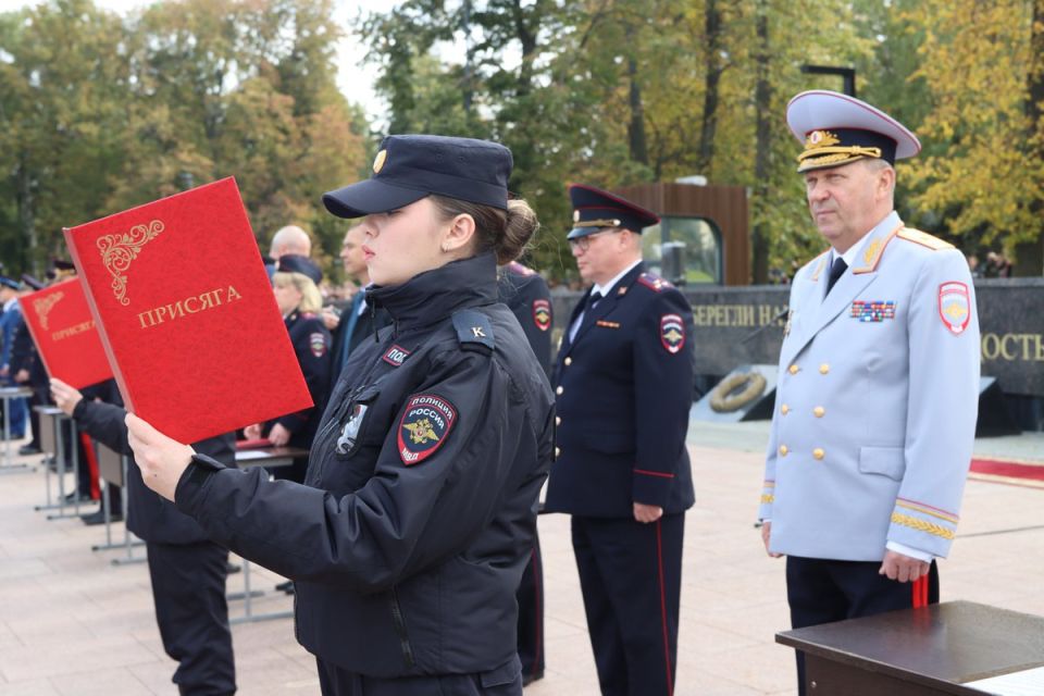 В Нижегородском кремле состоялась церемония приведения к Присяге курсантов Нижегородской академии МВД России