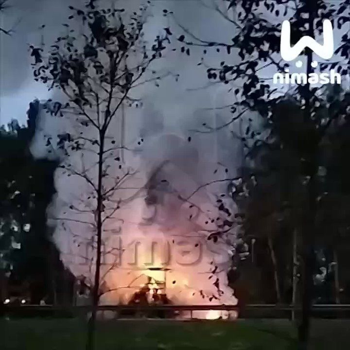 Грузовик со стеклянной посудой загорелся в Лысковском районе