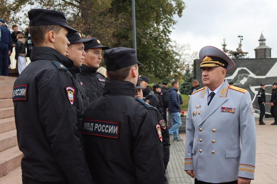 Руководители областного главка полиции приняли участие в церемонии приведения к Присяге курсантов Нижегородской академии МВД России