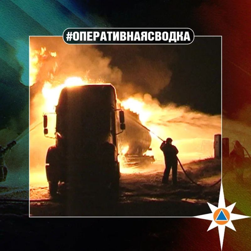 #ОПЕРАТИВНАЯСВОДКА. За прошедшие сутки на территории Нижегородской области ликвидировано 5 пожаров, в том числе: загорание личного жилого дома в Павловском м.о. на площади 152 кв.м.;