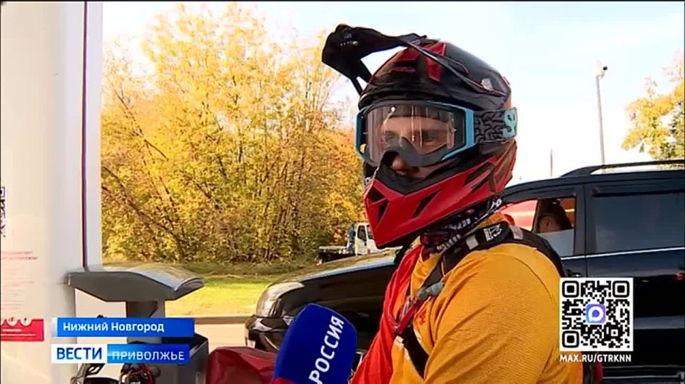 Дефицит топлива возник на ряде АЗС в Нижегородской области, а где-то взлетели цены