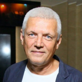 27 сентября 1955 года родился Александр Галибин — российский актер и режиссер
