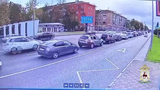 Двое взрослых и двое детей пострадали в массовом ДТП с участием автобуса и 7 автомобилей на проспекте Ленина в Нижнем Новгороде, сообщает МВД региона