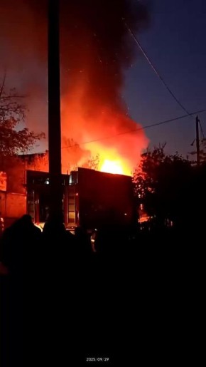 Сараи загорелись накануне в Дзержинске