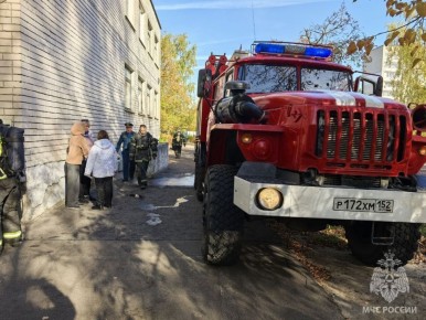 ВСЕ В БЕЗОПАСНОСТИ!. Поступило сообщение о задымлении в здании детского сада №132 по улице Строителей в Дзержинске